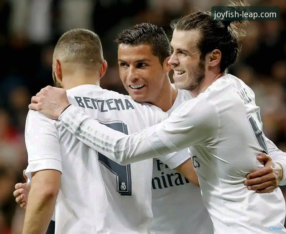 从皇马大胜看现代足球战术演变：乐鱼app手机登录入口功能详解